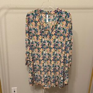 Floral V-Neck Blouse